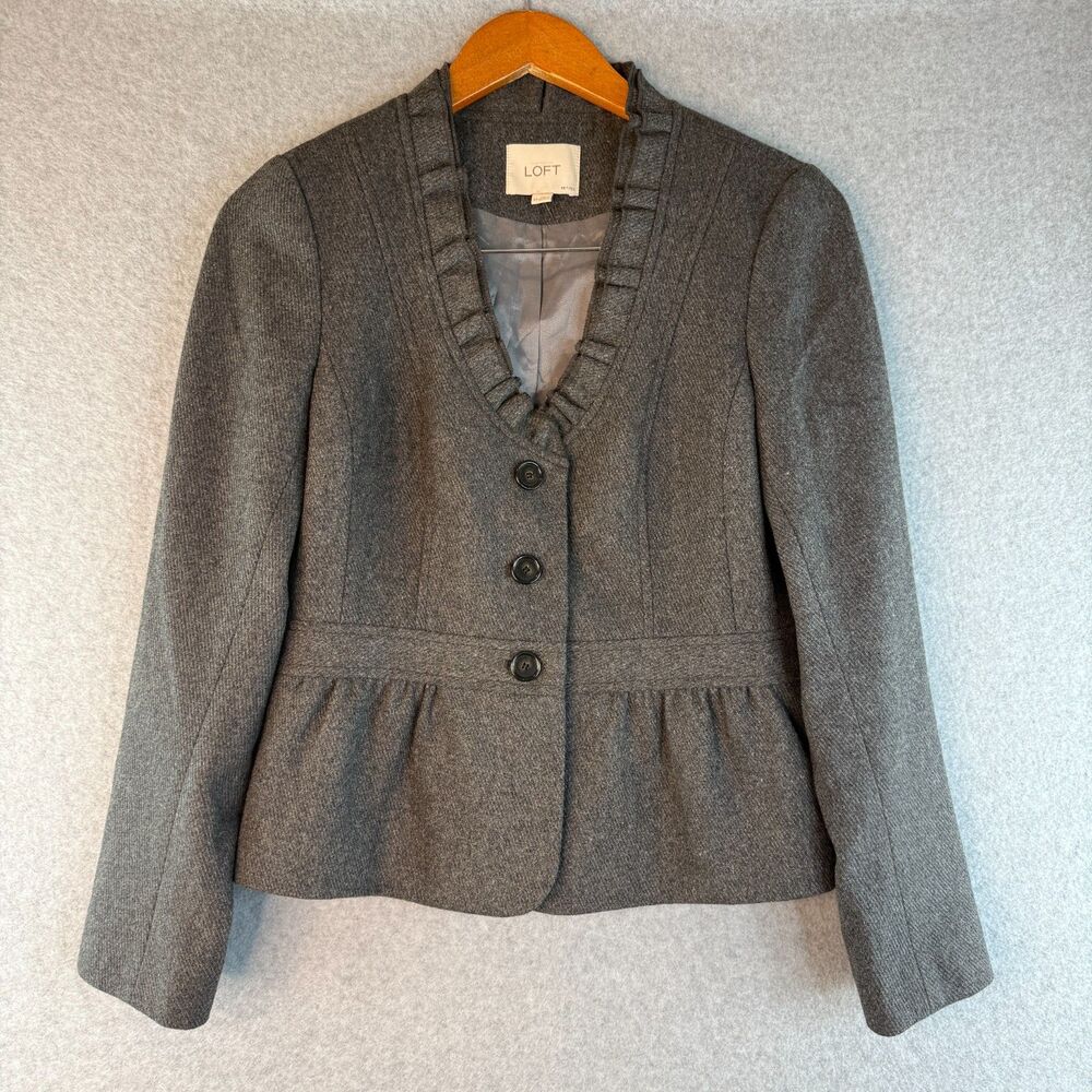 Ann Taylor LOFT Grey Wool Blend Blazer Coat Scoop Neck Minimalist/Preppy Size 6P
